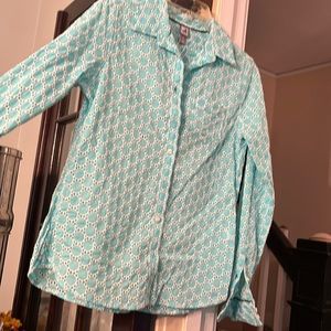 JCP NWT, beautiful design women’s aqua white eyelet, blouse